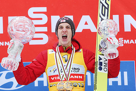 © APA/EPA/Antonio Bat Gregor Schlierenzauer jubelt