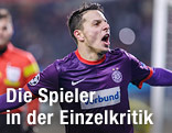 Philipp Hosiner (Austria) jubelt