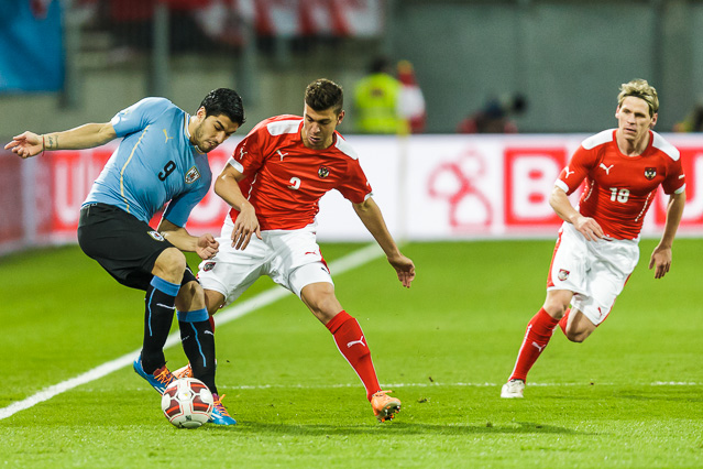 Spielszene von Österreich - Uruguay