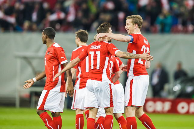 Spielszene von Österreich - Uruguay