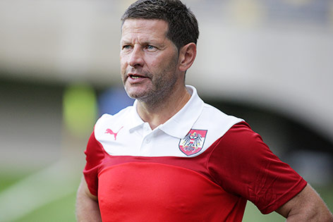 © GEPA/Csaba Doemoetoer Trainer Andreas Heraf (AUT)