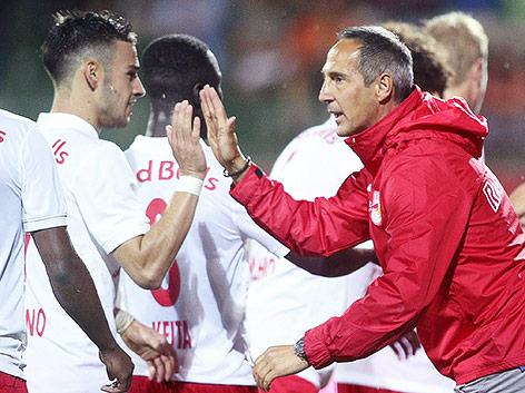 Salzburg-Torschütze Massimo Bruno und Trainer Adi Hütter