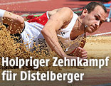 Zehnkämpfer Dominik Distelberger beim Weitsprung
