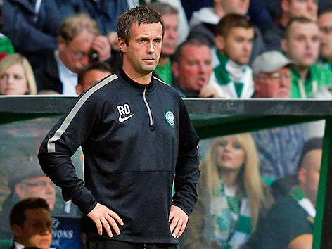 © Reuters/Russell Cheyne Celtic-Coach Ronny Deila