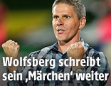 WAC-Trainer Didi K&uuml;hbauer jubelt