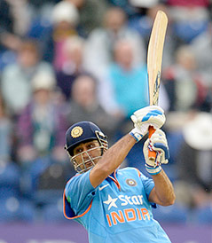 © Reuters/Philip Brown Indischer Kricketspieler Mahendra Singh Dhoni