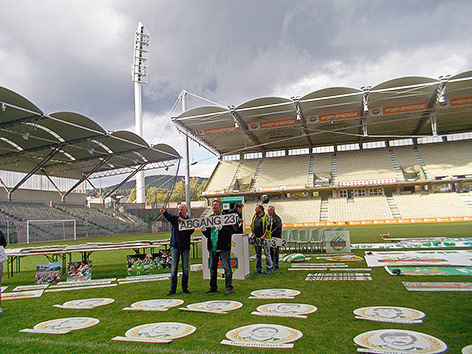 Flohmarkt im Gerhard-Hanappi-Stadion
