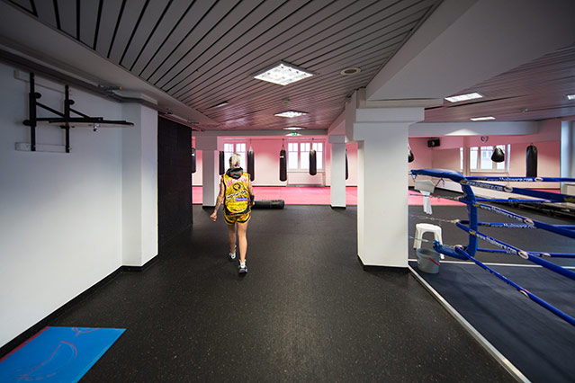 © ORF.at/Zita Köver Boxerin Eva Voraberger beim Training