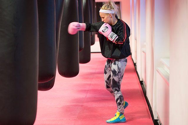 © ORF.at/Zita Köver Boxerin Eva Voraberger beim Training