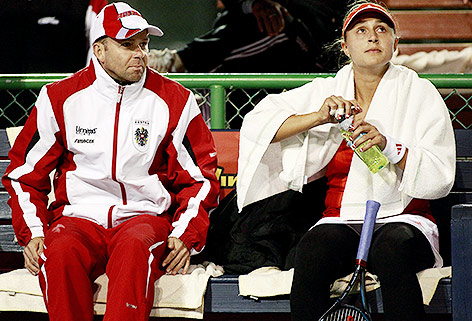© GEPA/Walter Luger Kapitaen Juergen Waber und Tamira Paszek