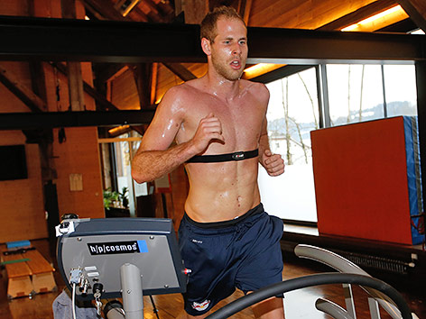 © GEPA/Felix Roittner Peter Gulacsi (RBS) am Laufband