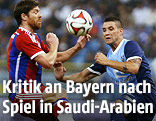 Xabi Alonso (Bayern) gegen Thiago Neves (Al-Hilal)