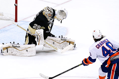 Tor von Michael Grabner (New York Islanders) gegen die Pittsburgh Penguins