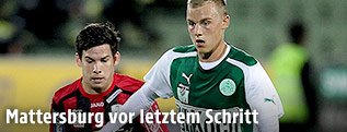 Peter Michorl (LASK) und Sven Sprangler (Mattersburg)