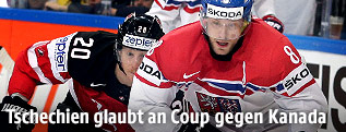 Cody Eakin (Kanade) und Jan Hejda (Tschechische Republik)
