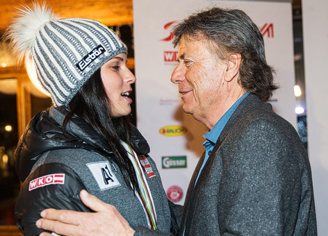 © APA/EXPA/Johann Groder Anna Fenninger und ÖSV Präsident Peter Schröcksnadel