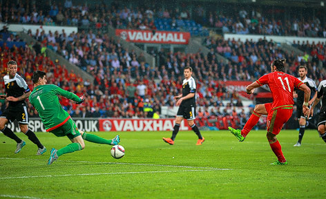 © AP/David Davies/PA via AP
Gareth Bale trifft