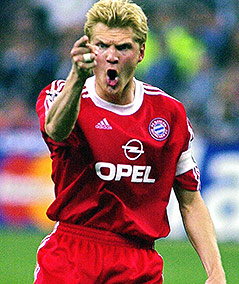 © AP/Luca Bruno Stefan Effenberg