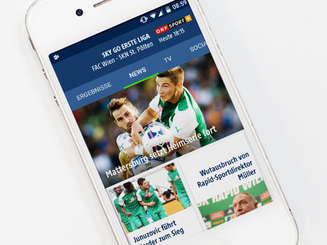 © ORF.at Handy mit der neuen Fußball-App