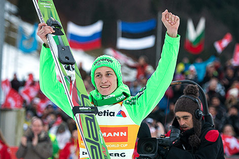 Peter Prevc jubelt