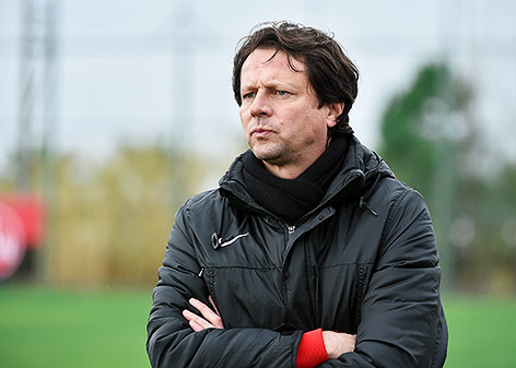 © GEPA/M. Hoermandinger Grödig-Trainer Peter Schöttel