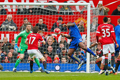 © Reuters/Action Images/Jason Cairnduff Tor von Wes Morgan (Leicester City) gegen Manchester United