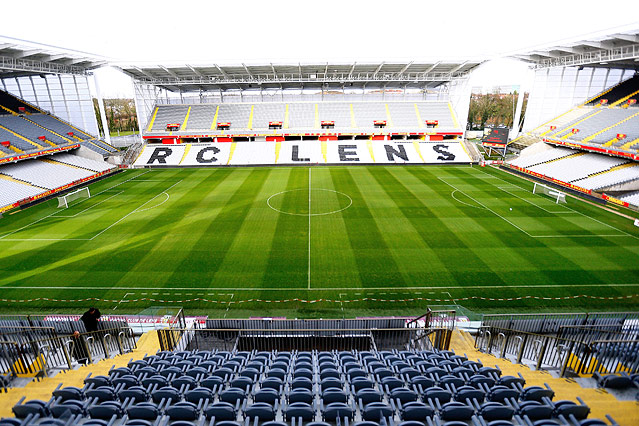 © Reuters/Pawel Kopczynski Stadion von Lens