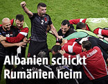 Albanische Spieler jubeln