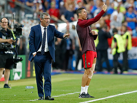© Reuters/Carl Recine Cristiano Ronaldo und Fernando Santos