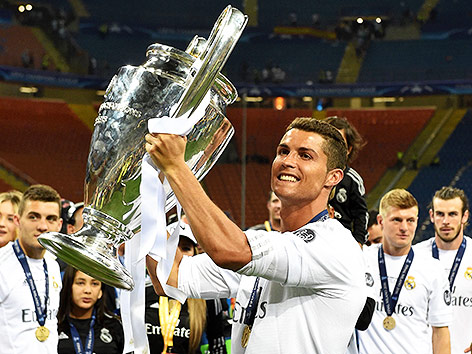 © APA/AFP/Gerard Julien Cristiano Ronaldo mit dem CL-Pokal