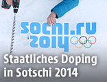 Schild wird in Sotschi angebracht