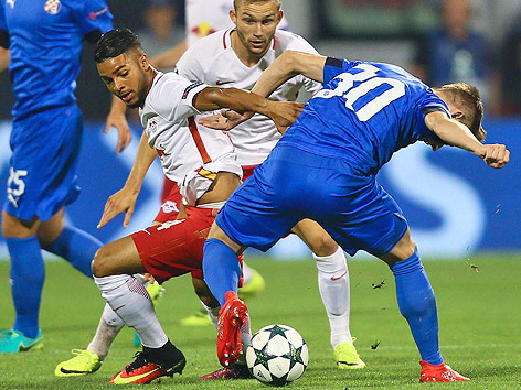 © GEPA/Felix Roittner Maciel Wanderson, Konrad Laimer (beide Salzburg) und Marko Rog (Zagreb)