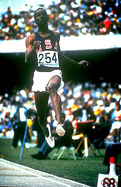 © AP Bob Beamon