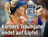 Angelique Kerber mit US-Open-Pokal