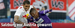 Paulo Miranda (Salzburg) und Olarenwaju Kayode (Austria)