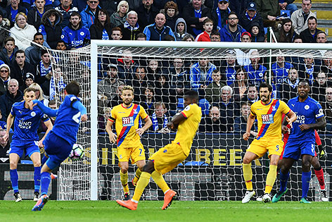 Tor von Christian Fuchs (Leicester)
