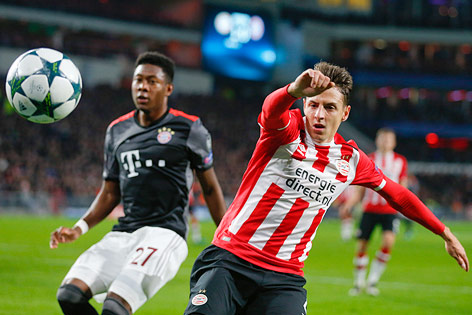 Spielszene PSV Eindhoven - Bayern München