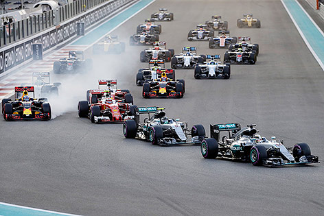 © APA/AP/Luca Bruno Starterfeld beim GP von Abu Dhabi