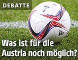 Fußball im Tor