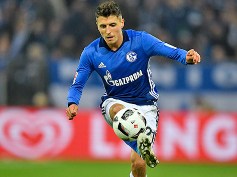 © AP/Martin Meissner Alessandro Schöpf (Schalke)