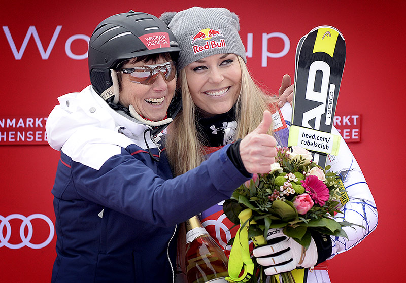 Lindsey Vonn (USA) und Ski-Legende Annemarie Moser-Pröll (AUT)