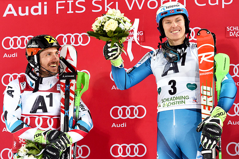 © APA/AP/Marco Tacca Henrik Kristoffersen und Marcel Hirscher auf dem Podest