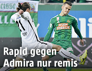 Arnor Ingvi Traustason (Rapid) gegen Markus Wostry (Admira)