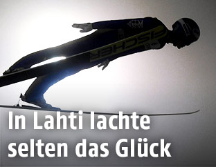 Ein Skispringer