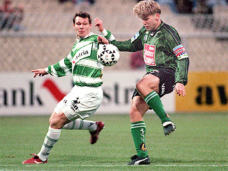 © GEPA/Martin Gnedt Sergej Mandreko (Rapid) und Arnold Wetl (Sturm) 1995