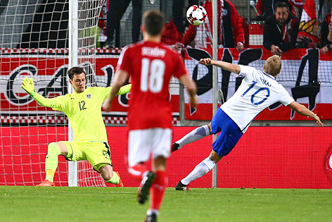 © GEPA/Felix Roittner Torchance des Finnen Teemu Pukki gegen Österreich
