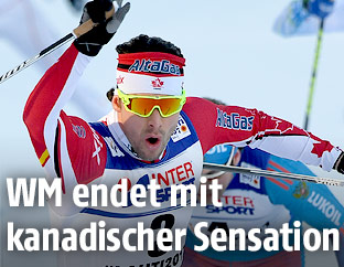 Alex Harvey (CAN) jubelt &uuml;ber seinen Sieg im 50-km-Langlauf