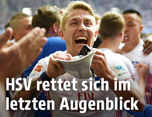 Jubel von  Filip Kostic (HSV)