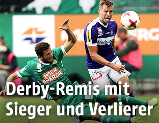 Andreas Kuehn (Rapid) and Alexander Gruenwald (A.Wien)