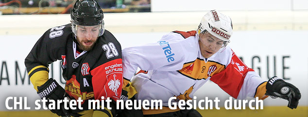 Andreas Noedl (Capitals) and Paer Lindholm (Skelleftea)